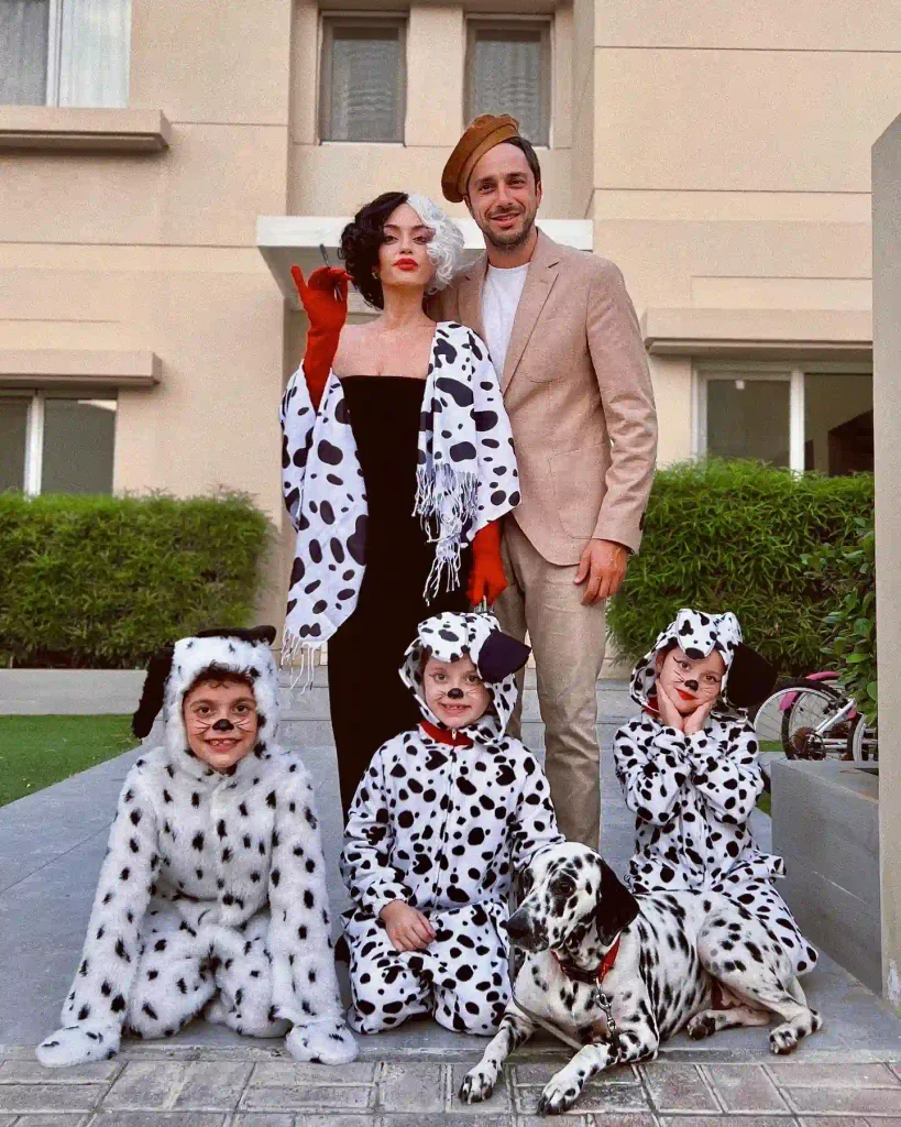 Matching the Family Dog Into a 101 Dalmatians Group Costume